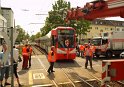 KVB Bahn entgleist Koeln Suelz Hermeskeilerstr Am Beethovenpark P073
